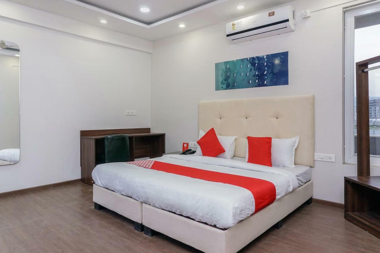 Oyo 16832 Hotel I Suite 2 Mangvadi Ngoại thất bức ảnh
